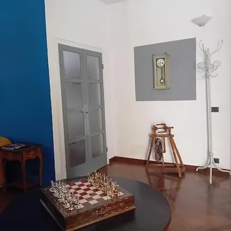 Alvaro's House Апартаменти *