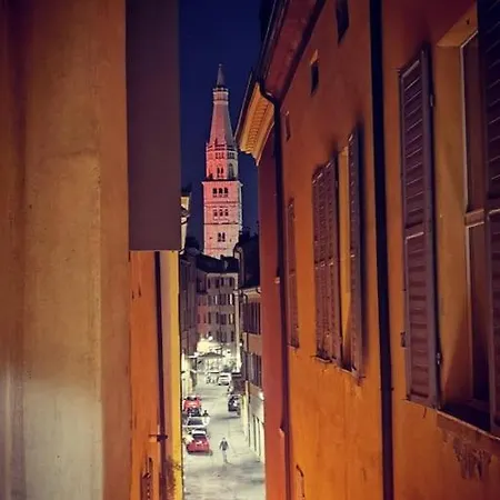 Alvaro's House Апартаменти